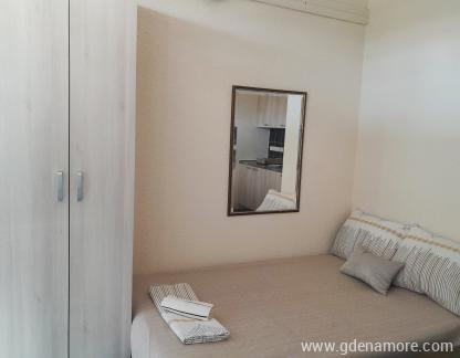 Apartmani Jovanov, , Privatunterkunft im Ort Baošići, Montenegro - IMG_20230719_160540